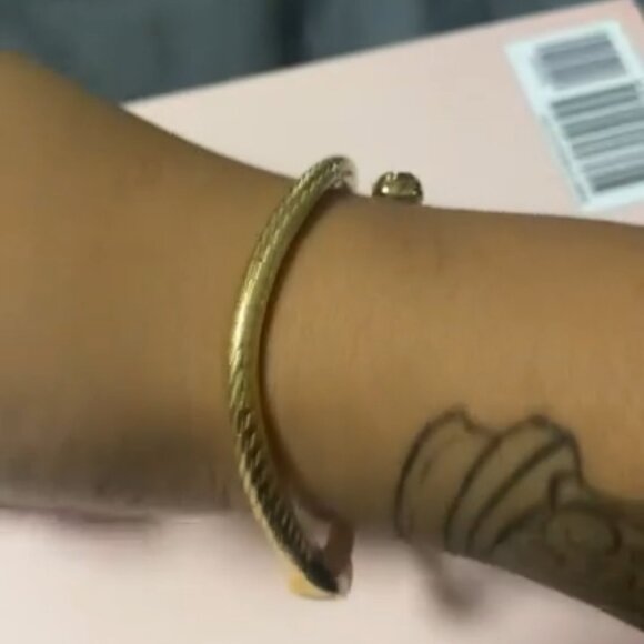 Neiman Marcus Snake Gold Open Bangle Cuff Bracelet - Picture 2 of 5